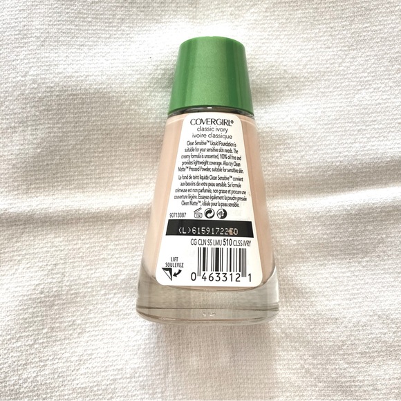 COVERGIRL Makeup Covergirl Clean Sensitive Skin Liquid Foundation